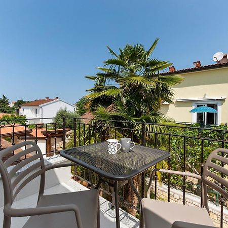 פורץ Villa Hope - Apartments With Shared Pool חדר תמונה