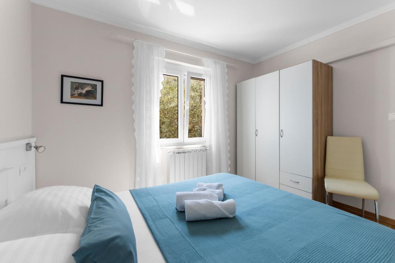 פורץ Villa Hope - Apartments With Shared Pool מראה חיצוני תמונה