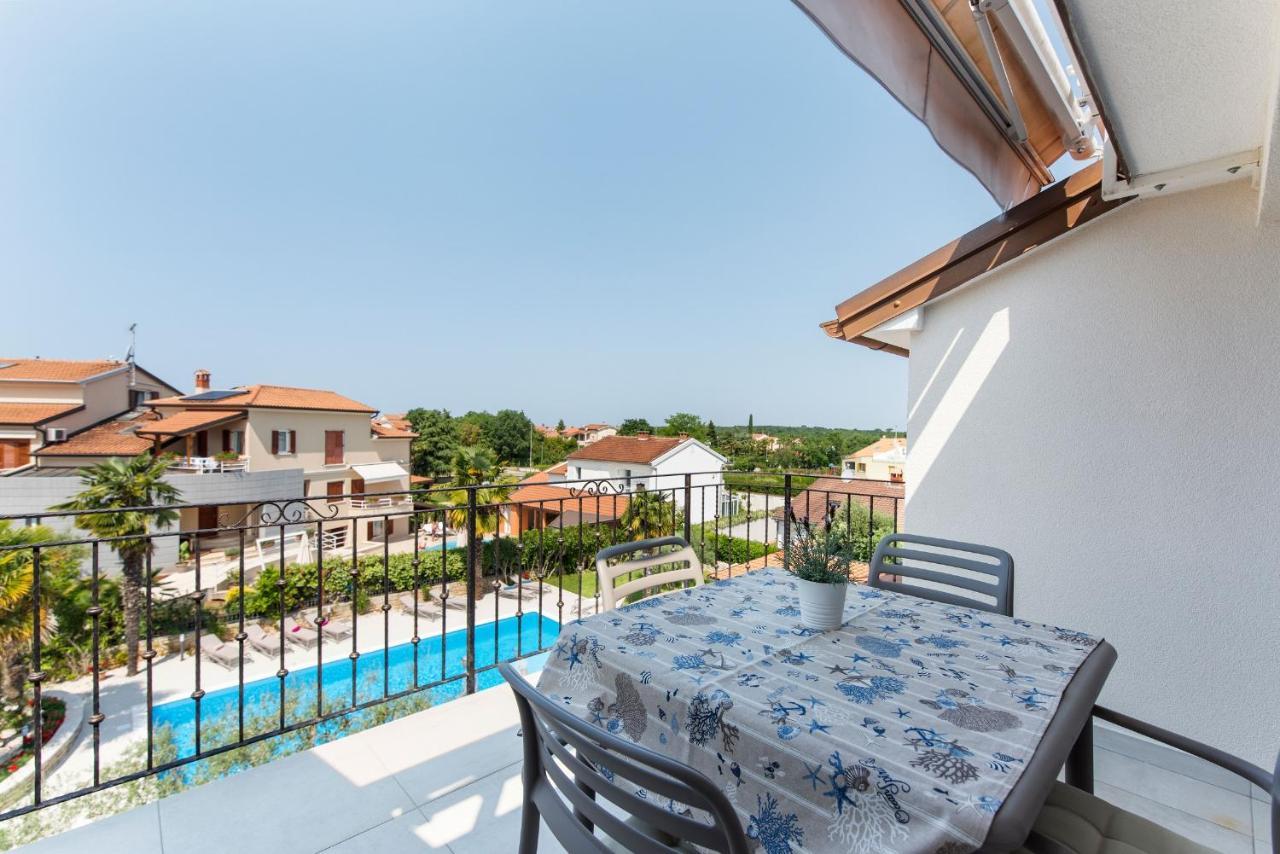 פורץ Villa Hope - Apartments With Shared Pool מראה חיצוני תמונה