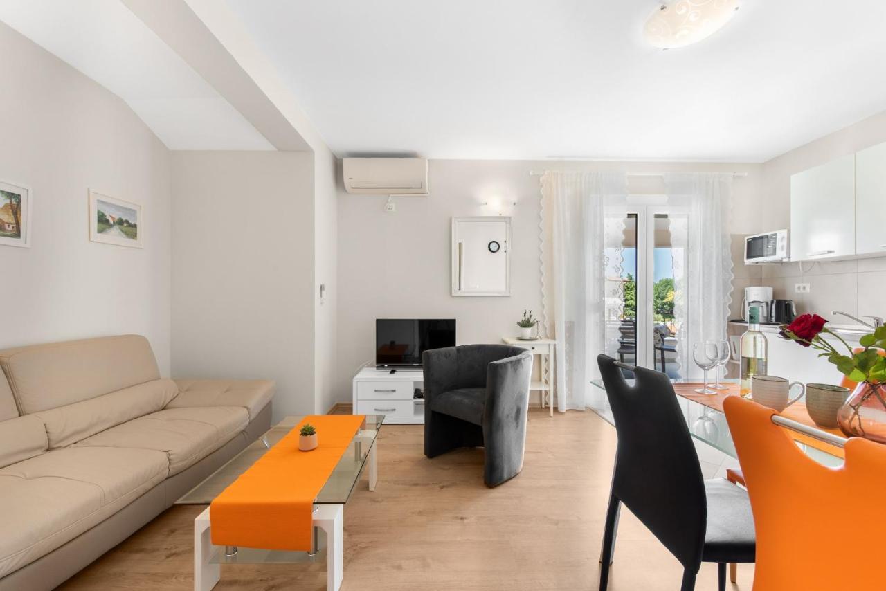 פורץ Villa Hope - Apartments With Shared Pool מראה חיצוני תמונה