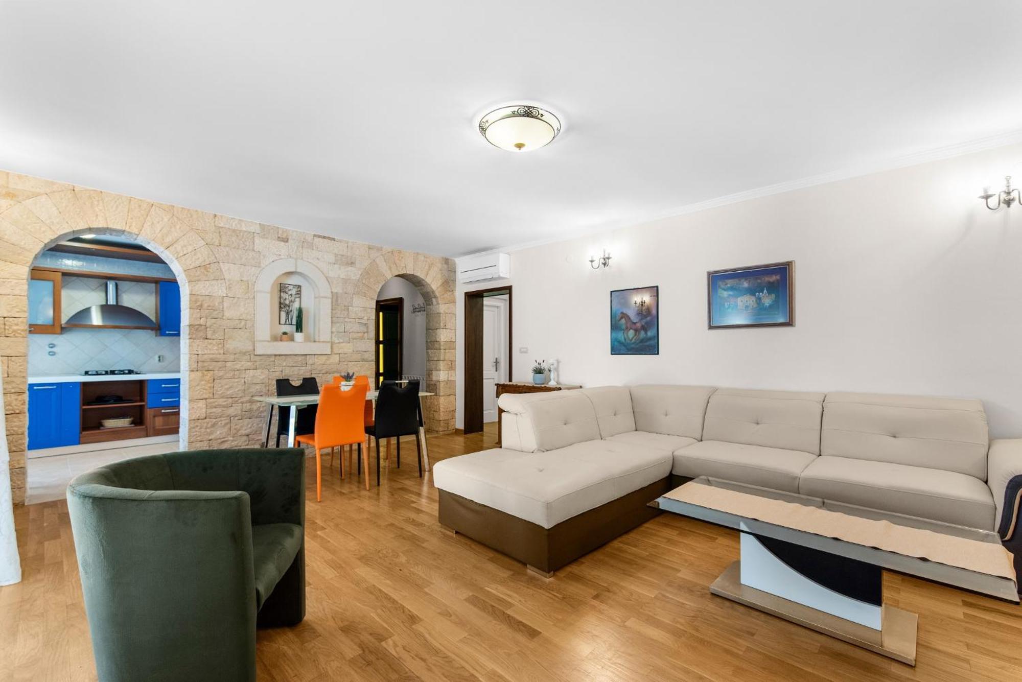פורץ Villa Hope - Apartments With Shared Pool חדר תמונה