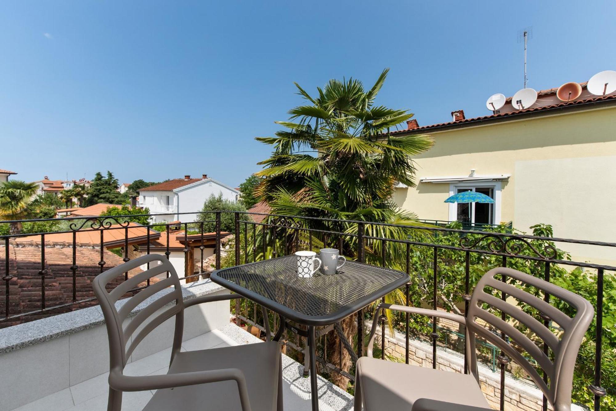 פורץ Villa Hope - Apartments With Shared Pool חדר תמונה
